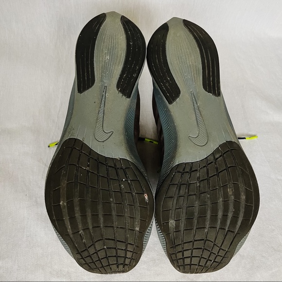 Nike Men’s Zoom Fly 3 Premium Sequoia Sneakers Black White - Picture 12 of 13